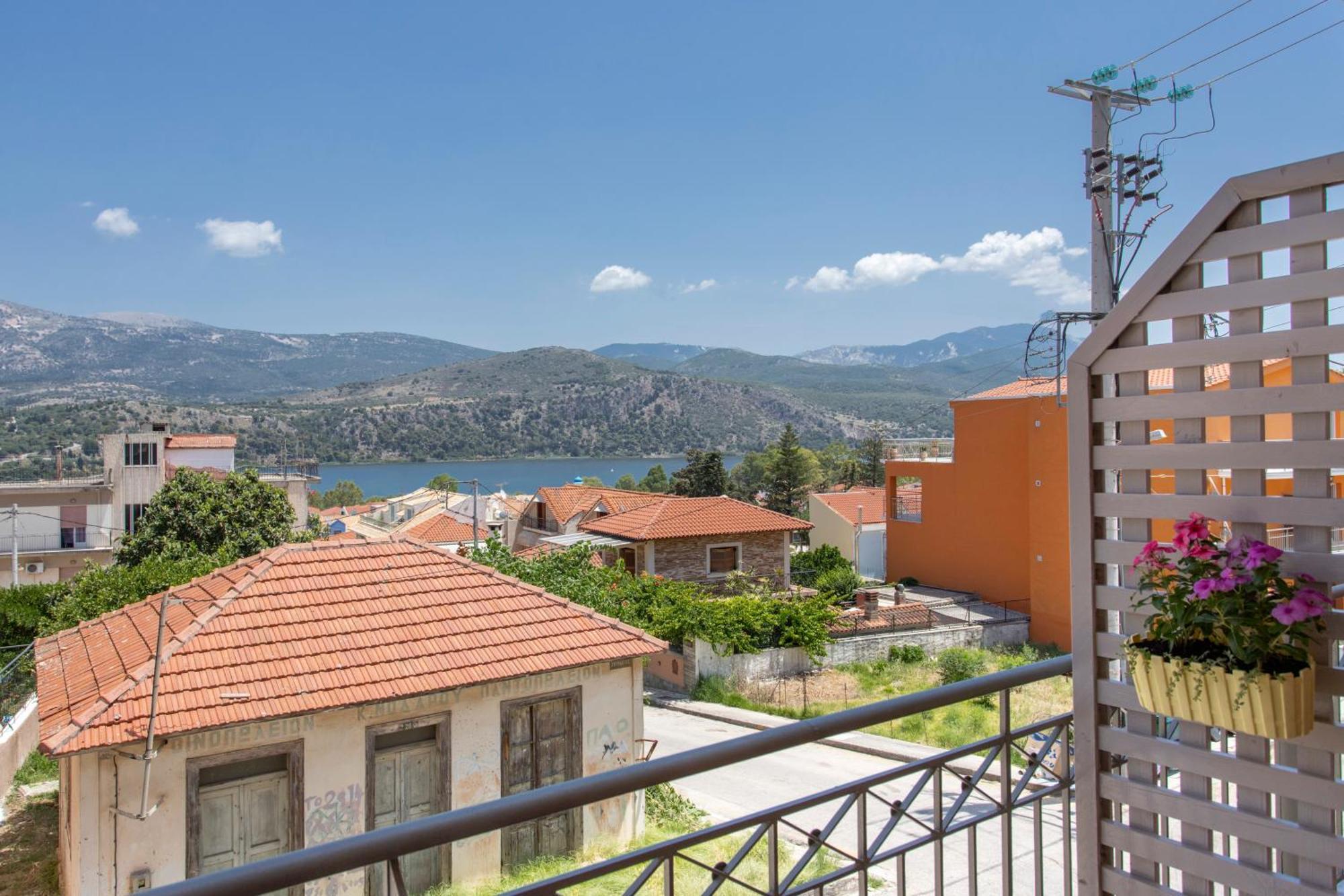 Dina Apartments Argostoli Екстер'єр фото