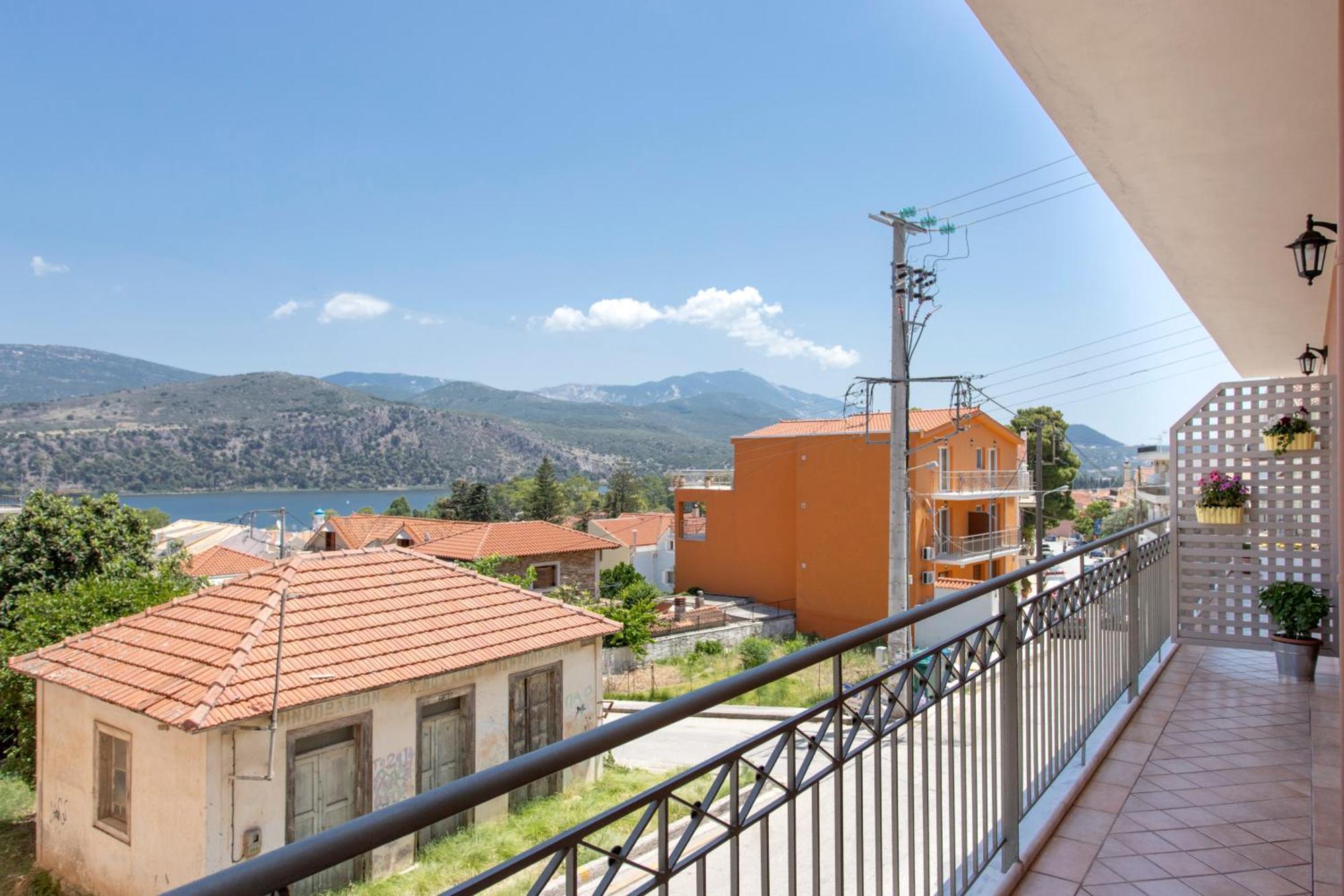 Dina Apartments Argostoli Екстер'єр фото